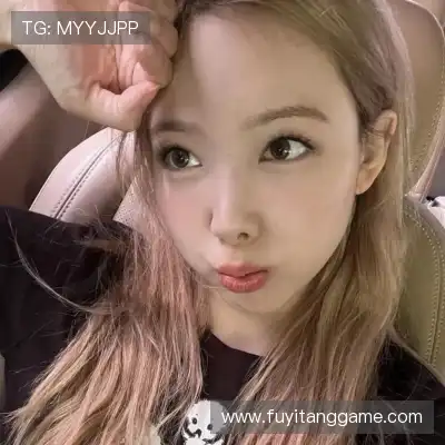 钟炳